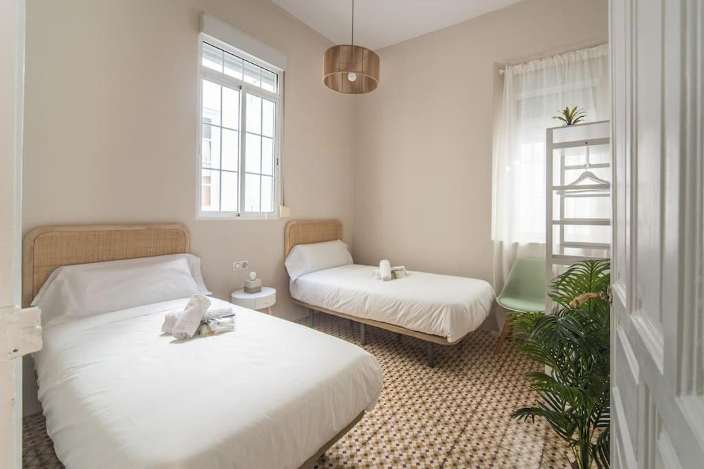 Apartment Mosaic Giralda Севилья Экстерьер фото